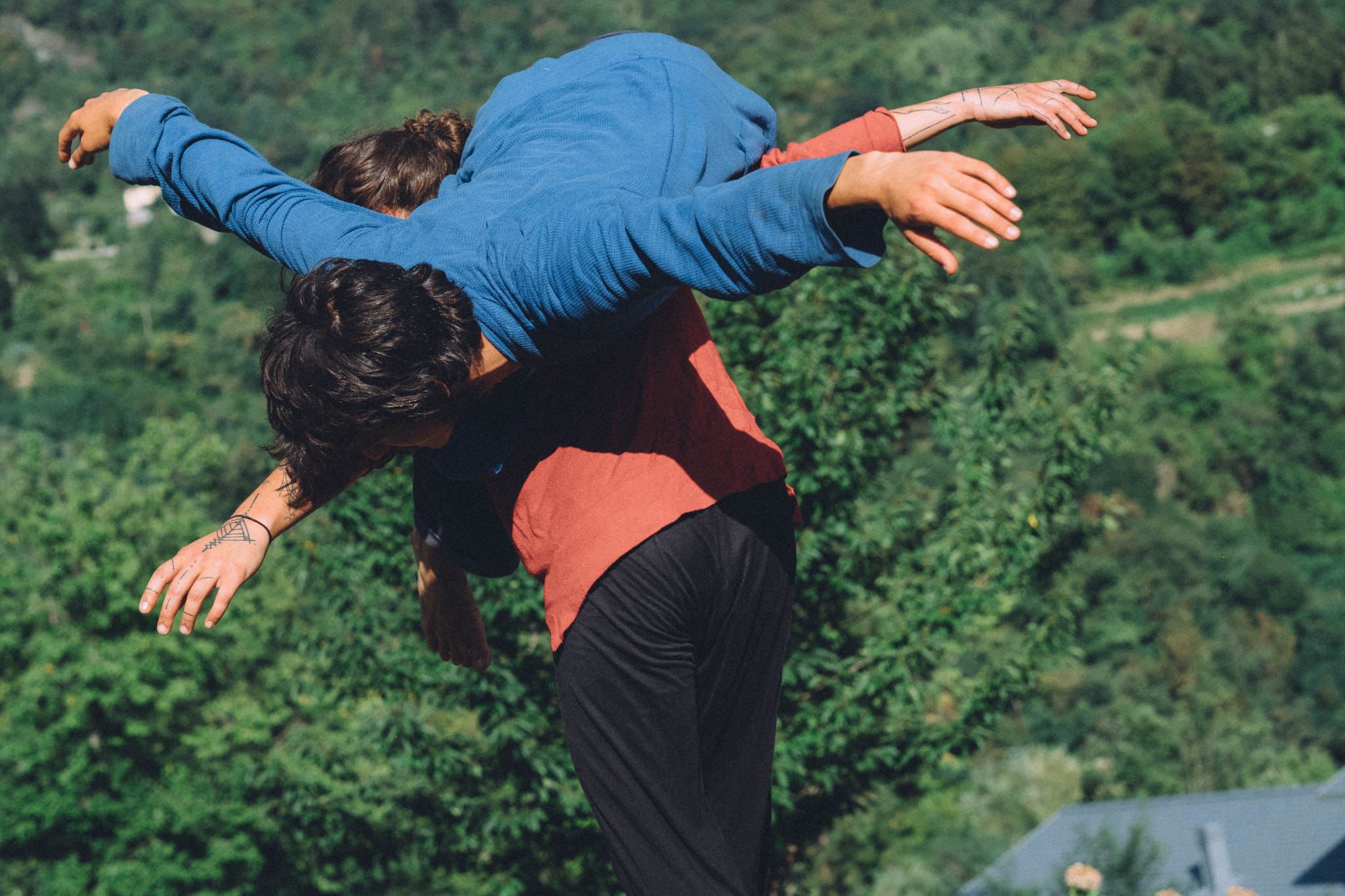 Noam Ben Israel teaching Contact Improvisation